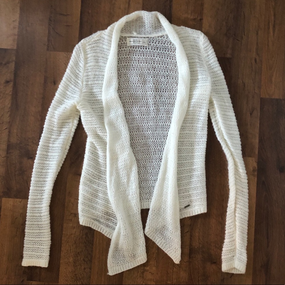 Abercrombie & Fitch knit cardigan